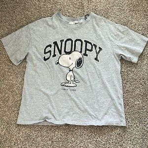 🩶H&M Snoopy Oversized Graphic Tee🩶